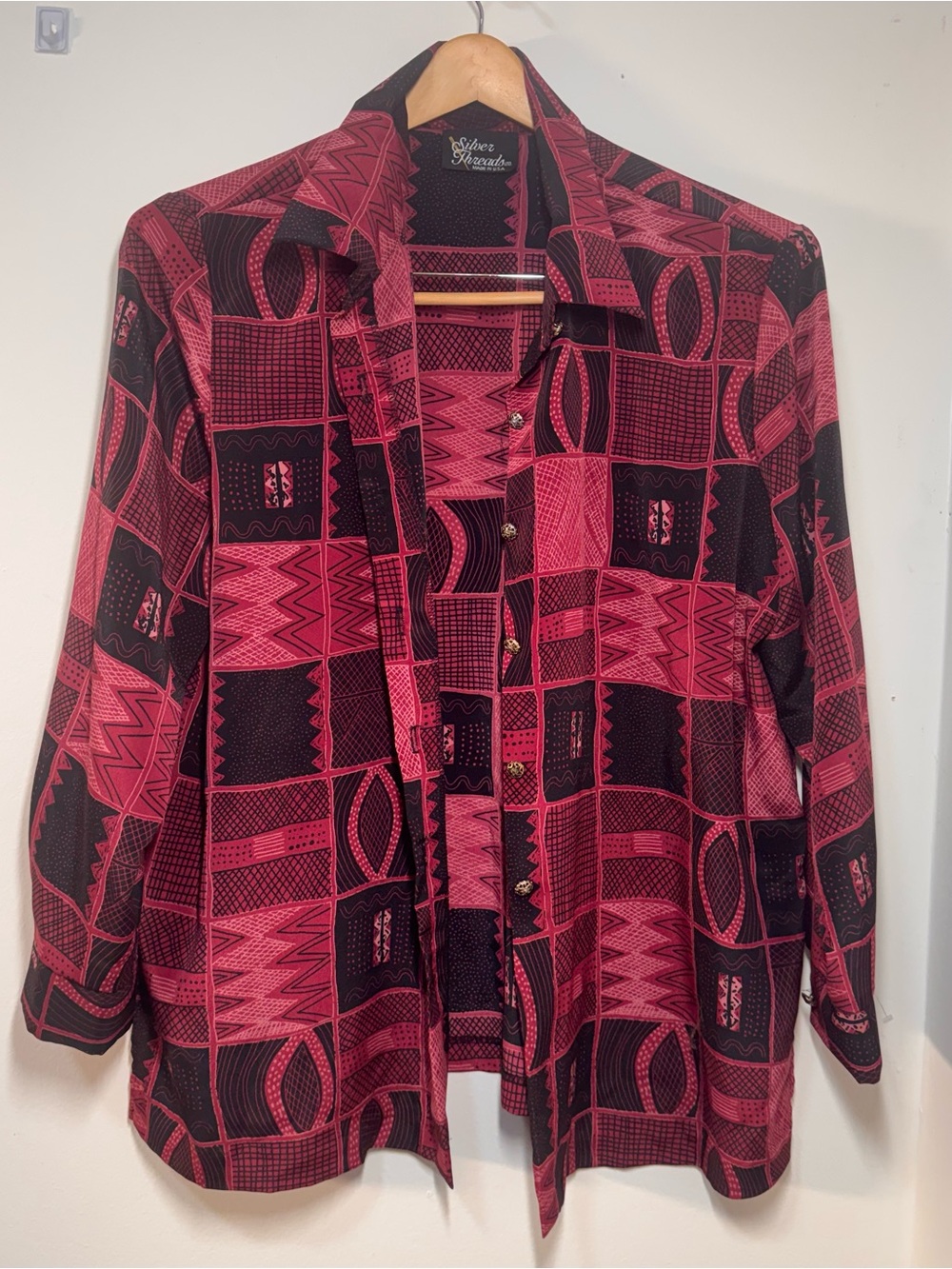 XL USA Vintage Silver Threads geometric abstract Women’s Pink &Black Button Down